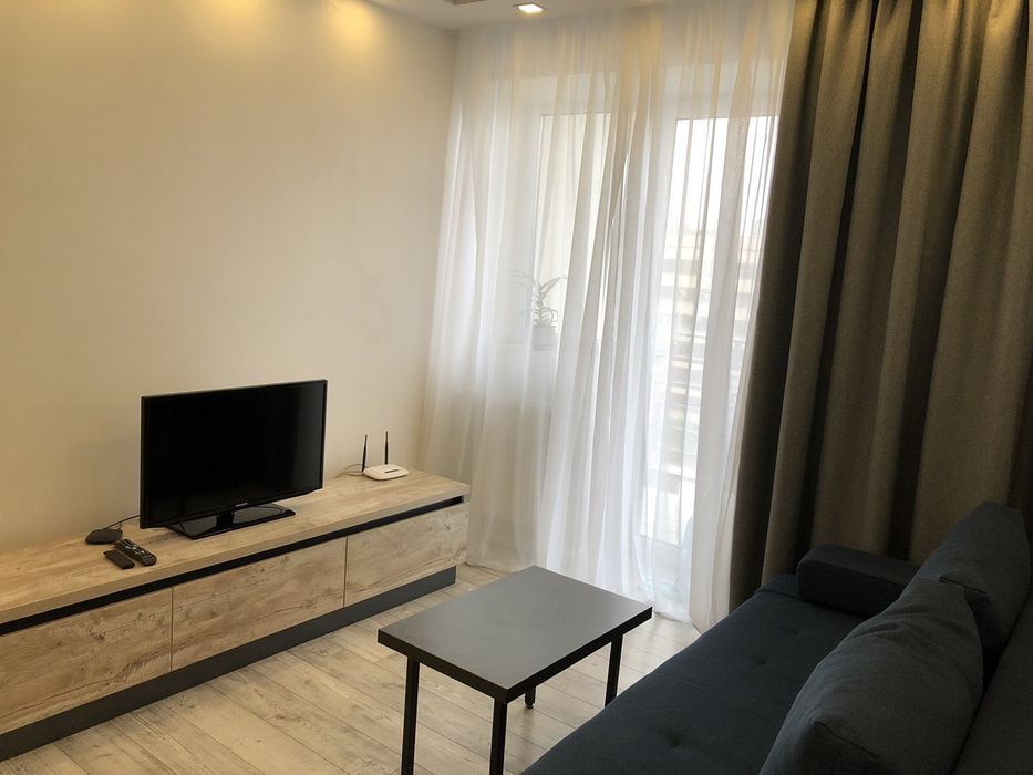 подобово 1к. квартира центр 4 спальних місця центр, апартаменти оренда