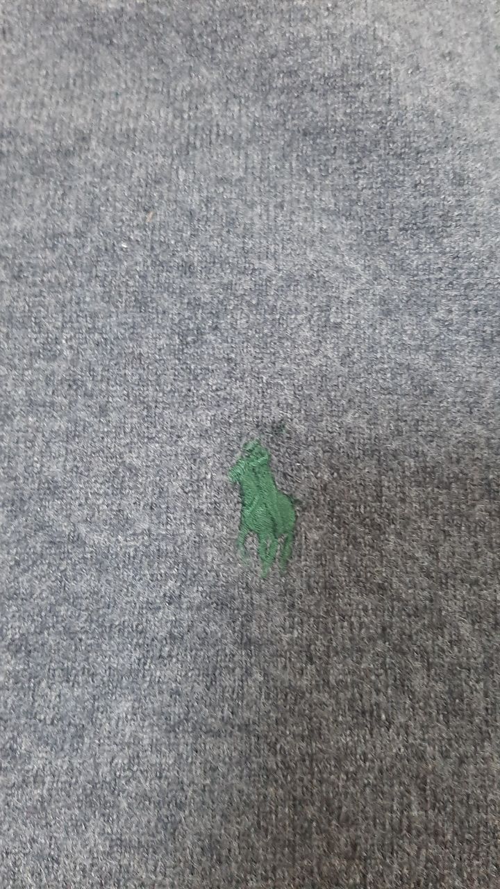 Чоловічий светр POLO Ralph Lauren.