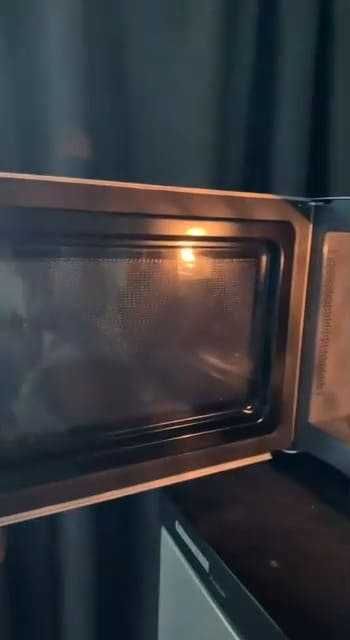 Продам Мікрохвильову піч Panasonic микроволновку Бу духовка