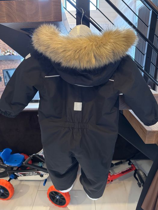 Продам зимовий комбінезон Reima