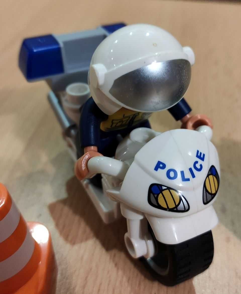 LEGO 5679 Duplo Police Bike