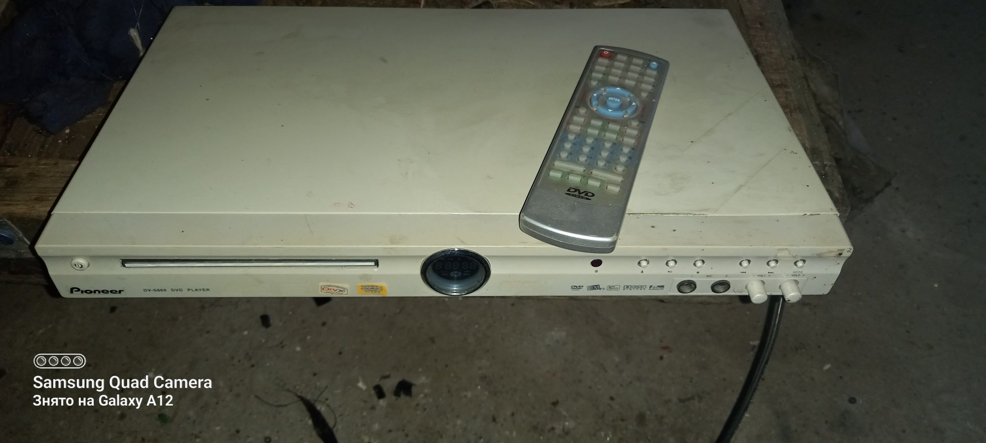 Продам DVD програвач PIONNER DV-S668