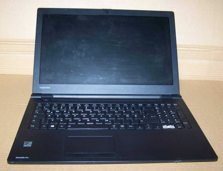 Ноутбук Toshiba Satellite Pro R50-B