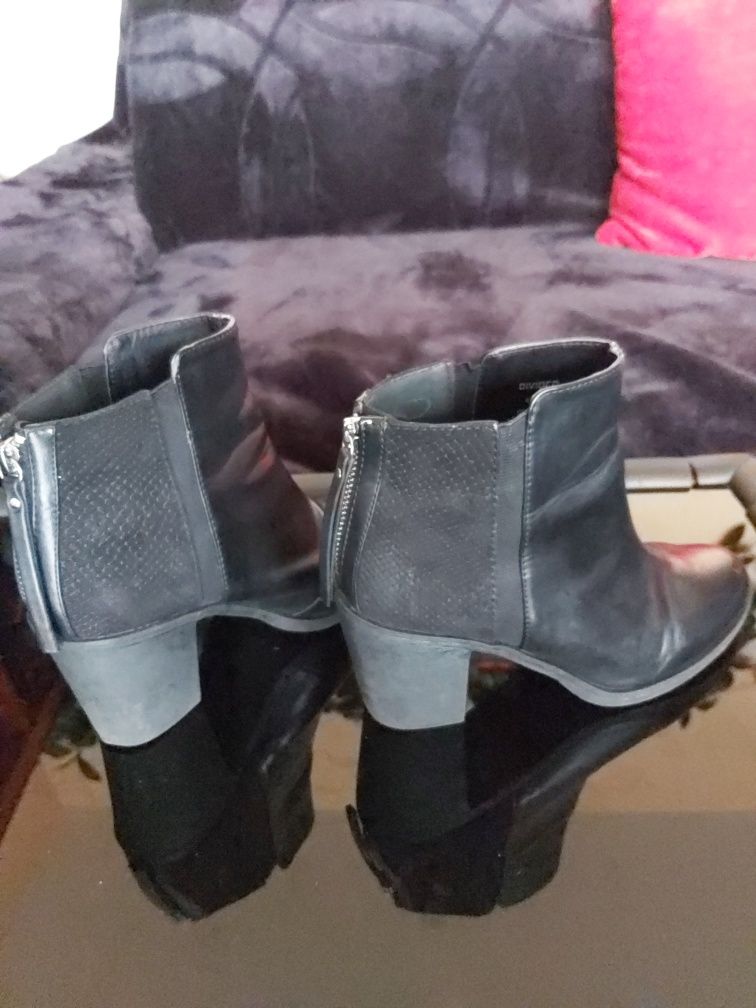 Czarne buty Divided H&M rozmiar 37