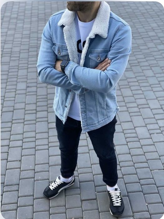 Продам джинсовую куртку на меху