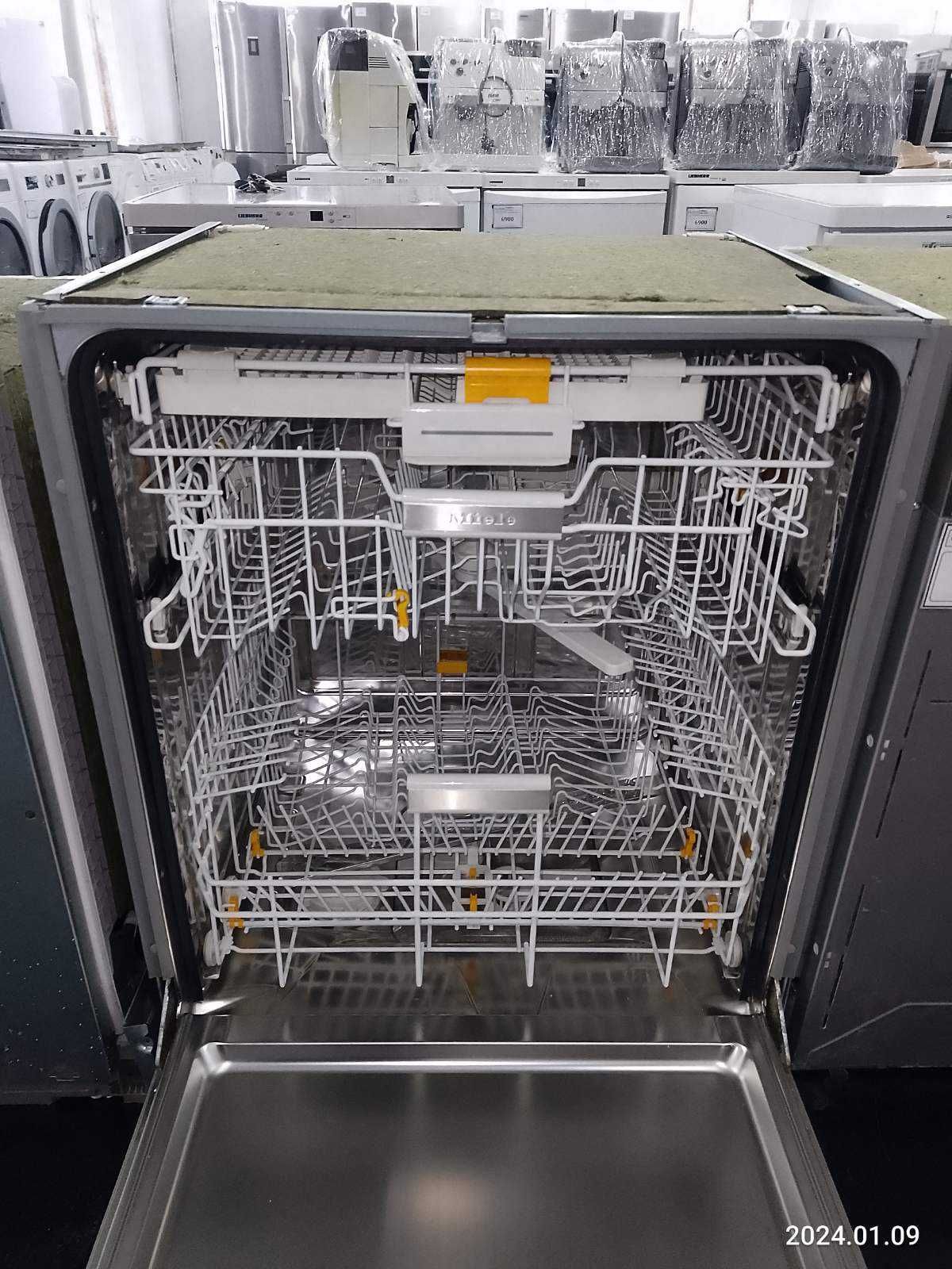 Посудомоечная машина Miele G 6105 SCi XXL ширина 59,8см 14 компл  А++
