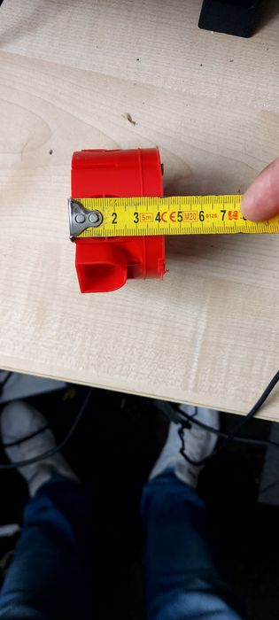 Sprzedam puszki montażowe elektryczne