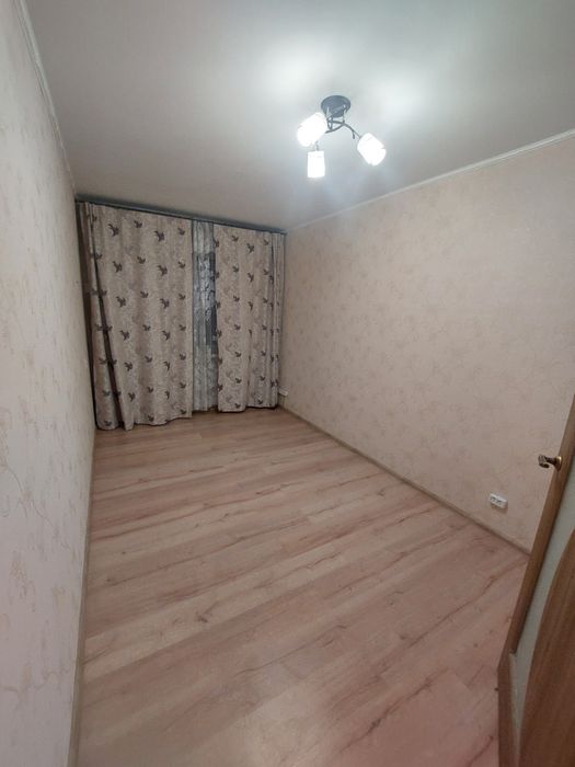 Продаю 3 кімнатну квартиру Проспект Миру вулиця Театральна сертифікат