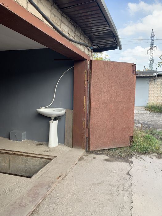 Продаю в центрі міста гараж 50кв. м, ГК Саксаганець