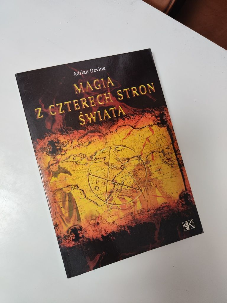Magia z czterech stron świata - Adrian Devine "