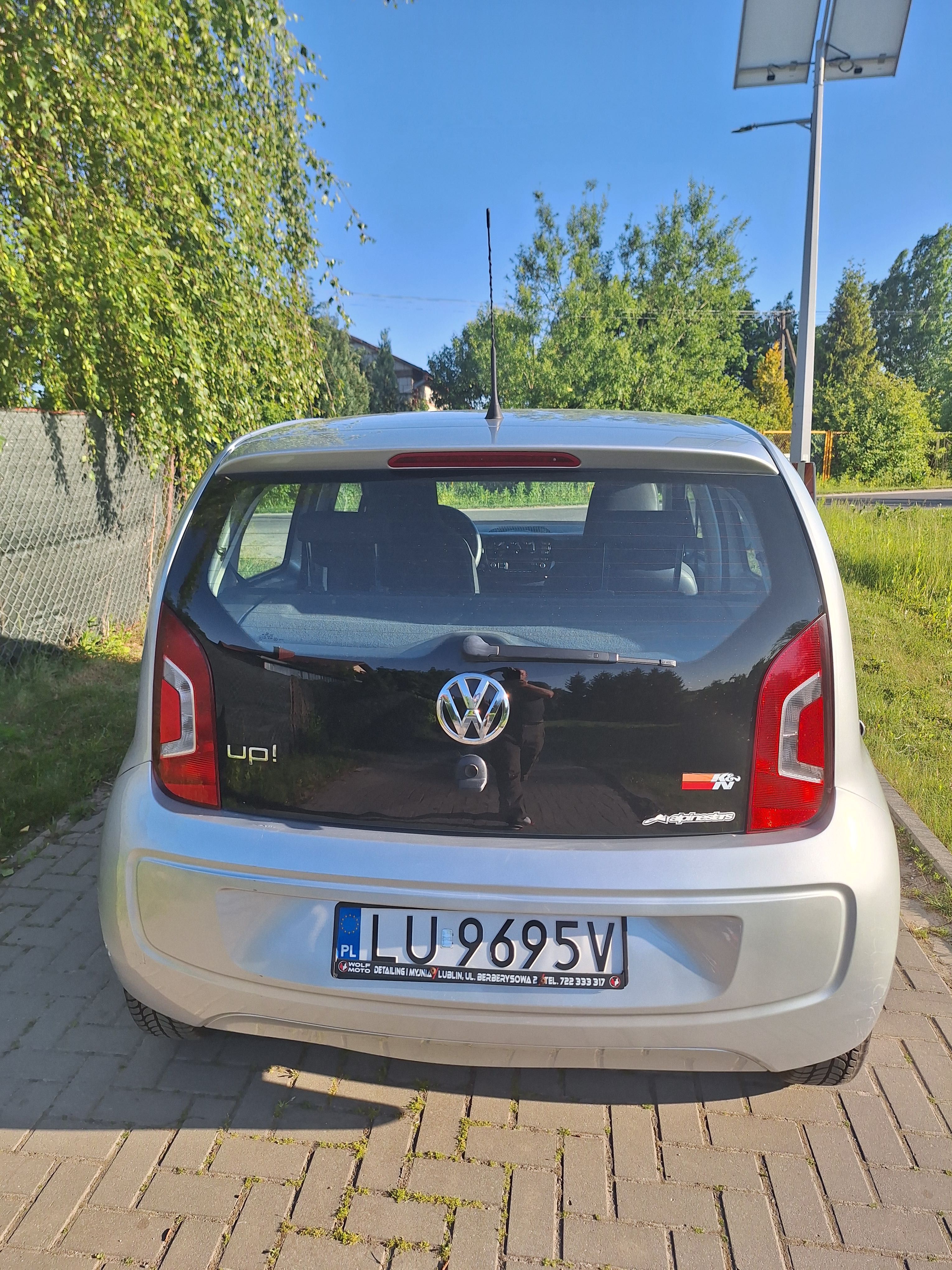 Volkswagen UP! salon PL/ 75KM/ ekonomiczny