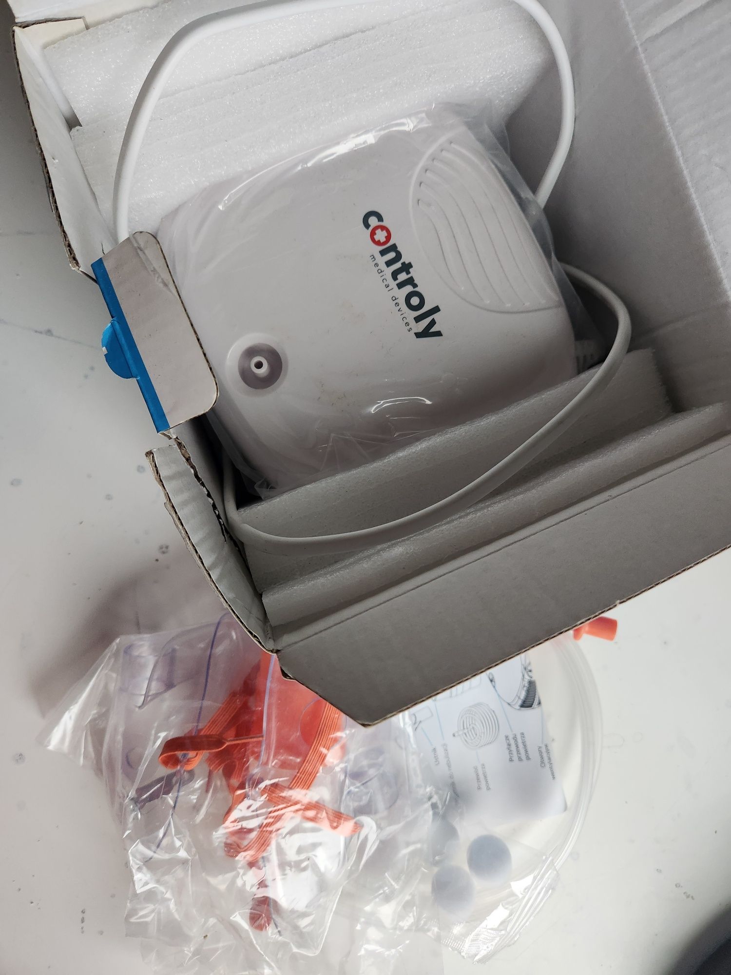 Controlling nebulizator basic tłokowy dla dzieci i dorosłych nowy medi