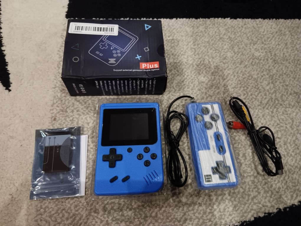 Mini Consola Retro Portátil 400 Jogos Ecrã 3” Cabo para TV e Comando E
