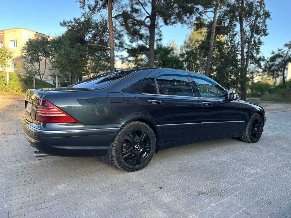 W220 цікавить обмін