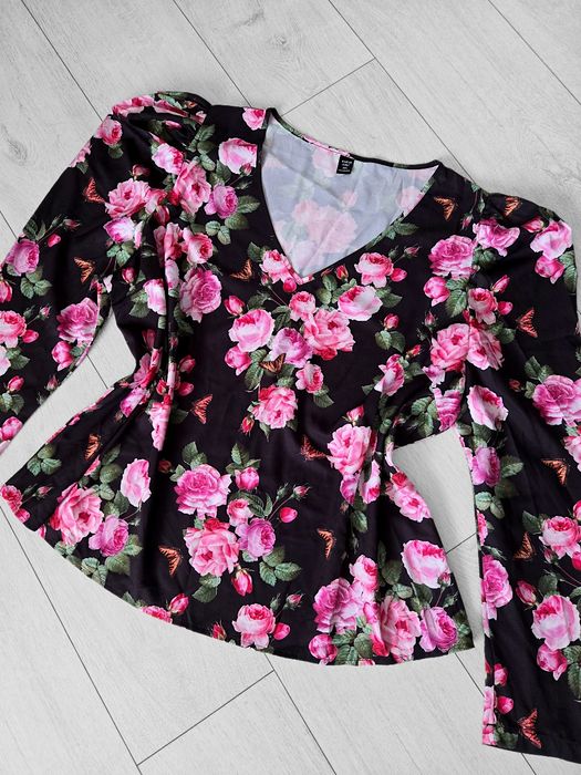 Nowa bluzka damska,czarna w kwiaty, shein 3xl