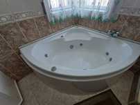 Jacuzzi de Canto Sanitana 140x140 cm – NOVO, NUNCA USADO