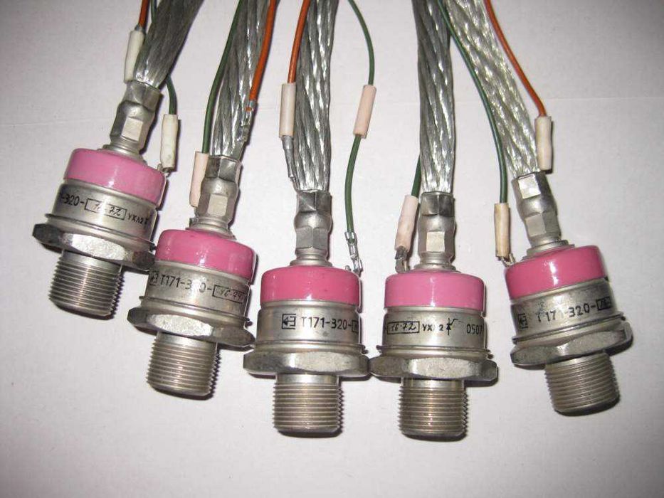 Тиристор Т171-320 пр-ва СССР