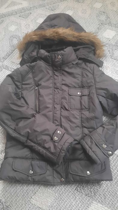 Курта зимня жіноча