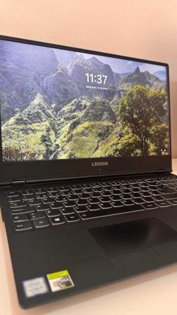 Portátil Gaming Legion Y540