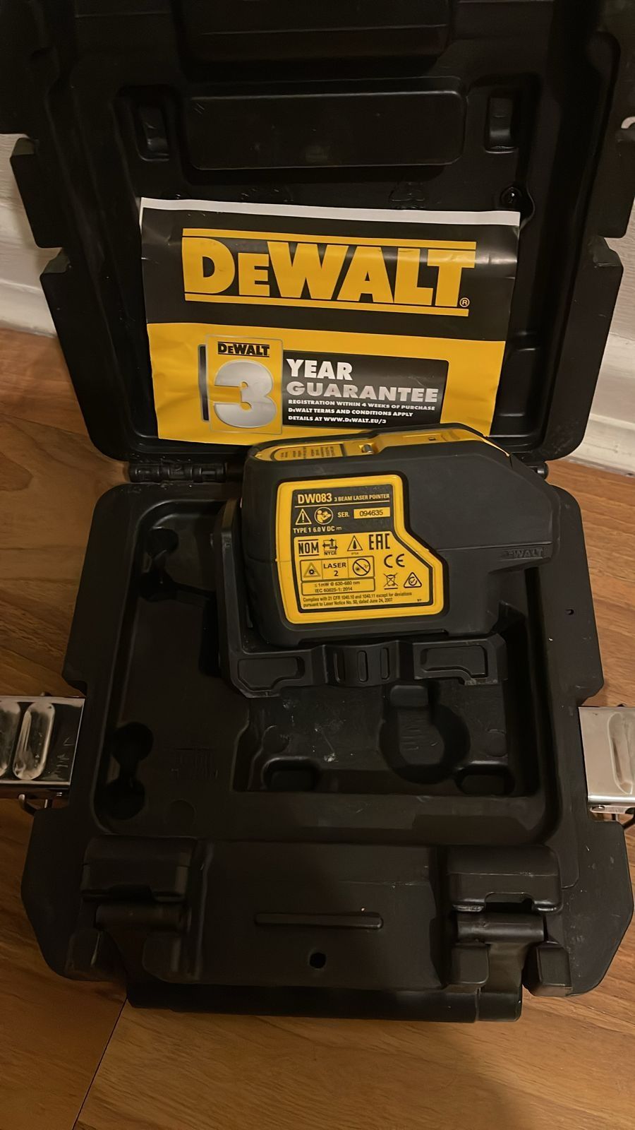 Лазер DeWalt dw083