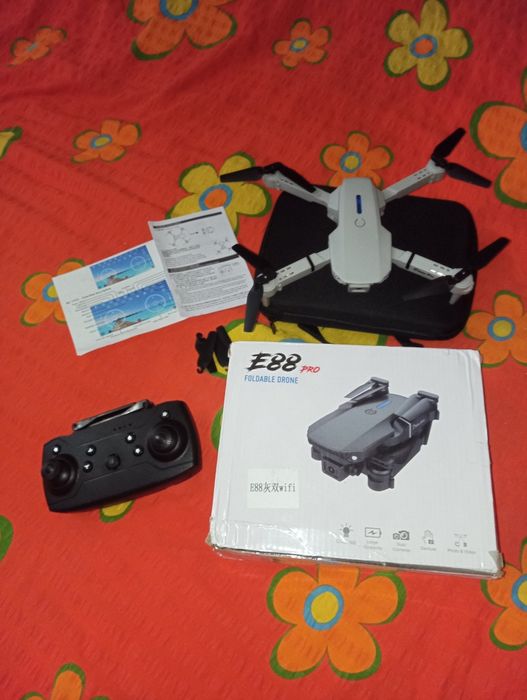 Продам дрон  RC UFO з камерою