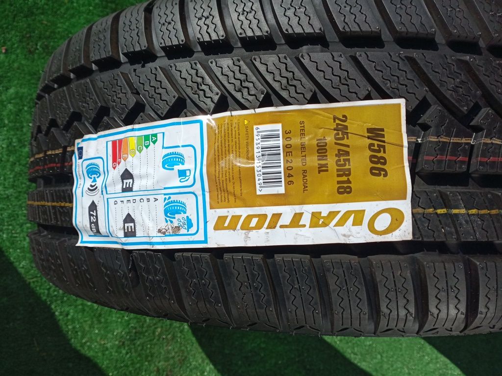 Opona Ovation W586 245/45R18 Nowa