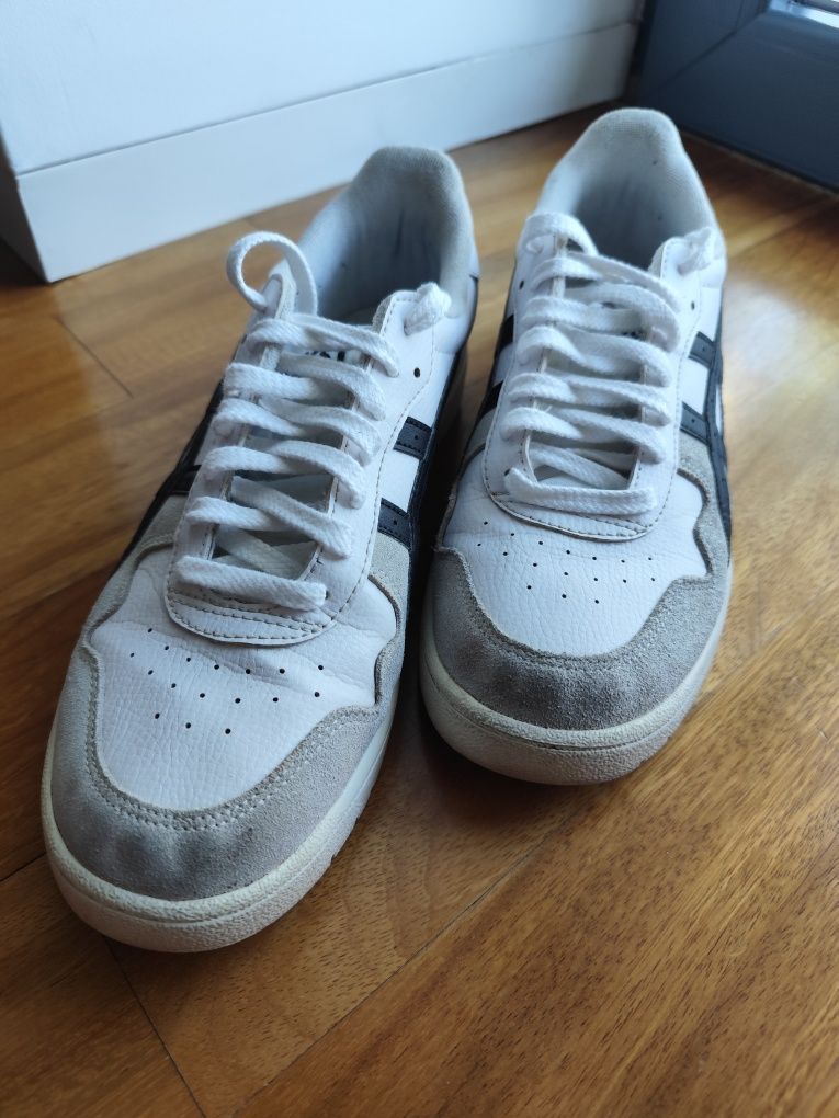 ASICS tamanho 43,5