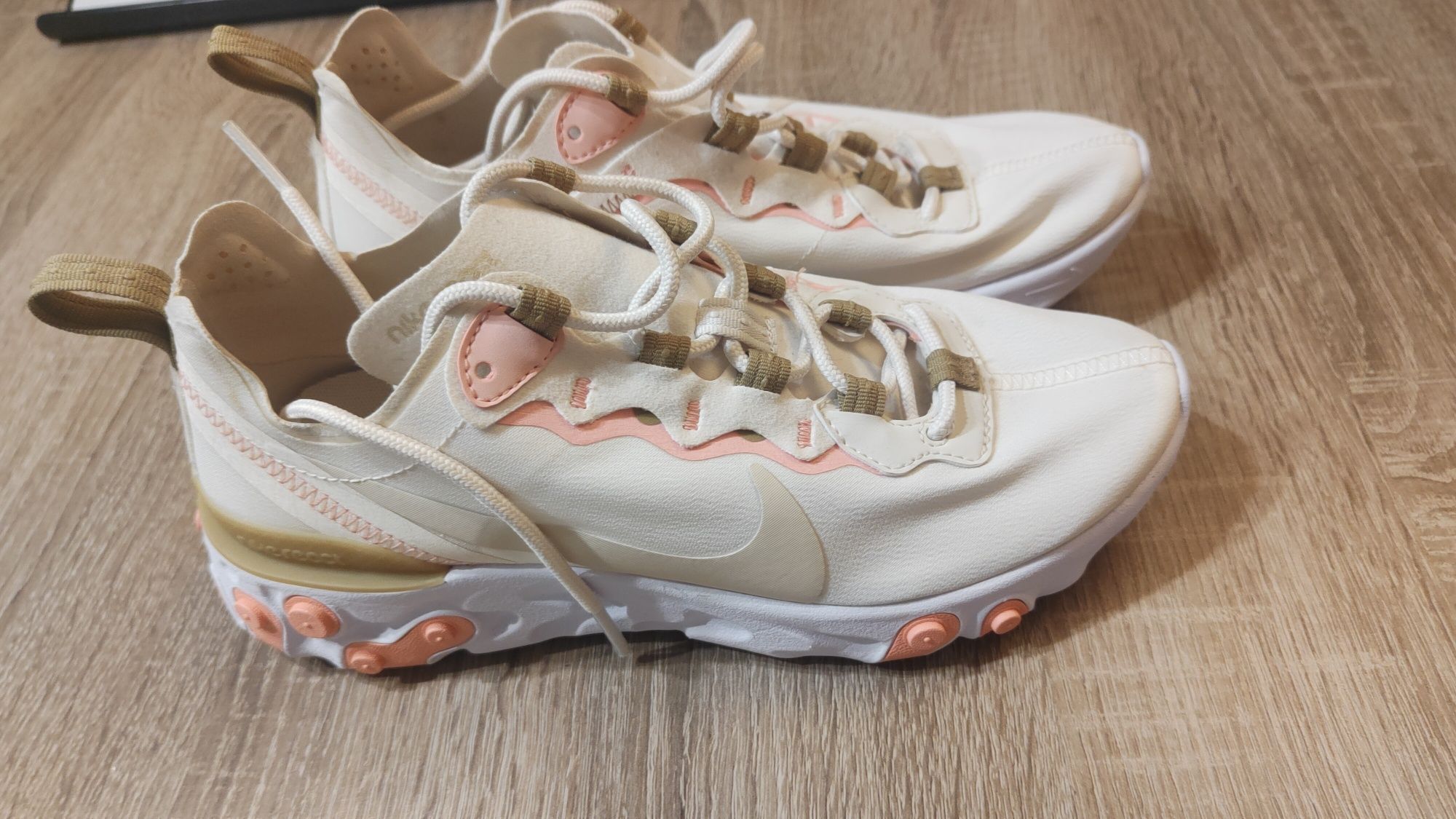 Buty Nike React Element 55 Wmn