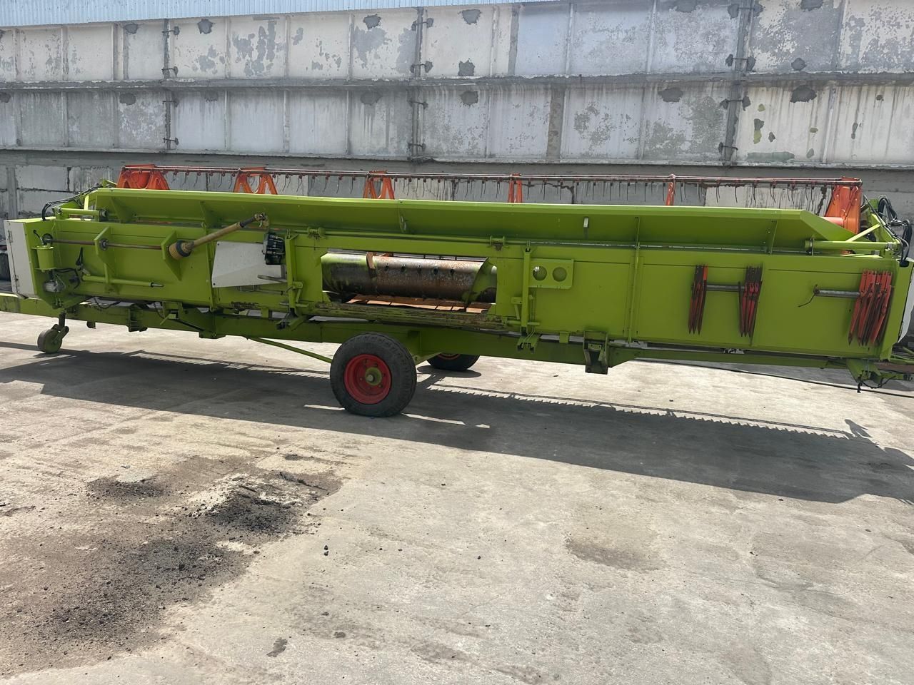 Комбайн Claas Lexion 560