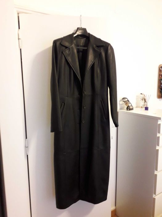 Casaco comprido cabedal