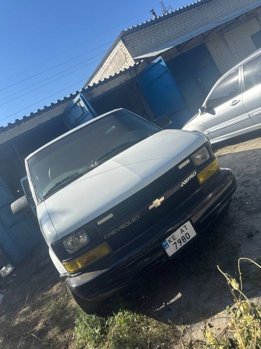 Chevrolet Astro бус