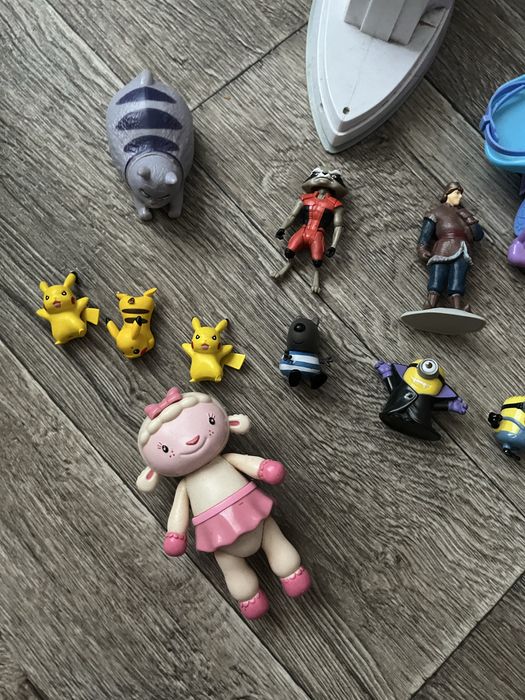 Доктор плюшева,пикачо