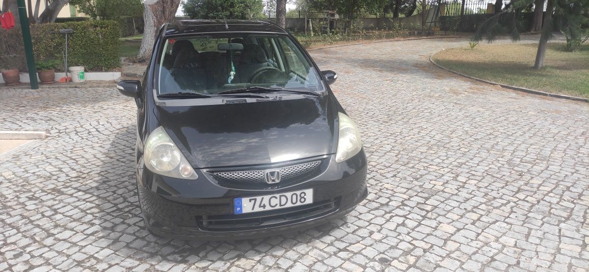 Honda Jazz 1.2 Gasolina - Económico e Fiável
