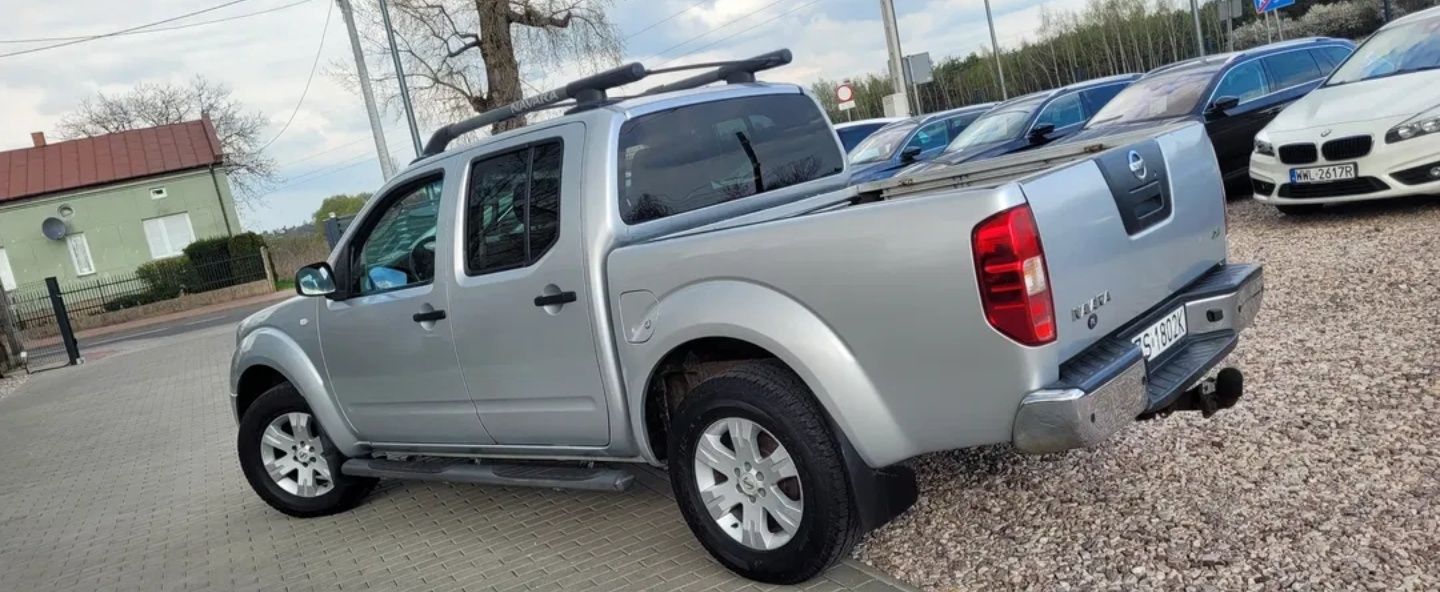 Nissan Navara 2.5 D LE