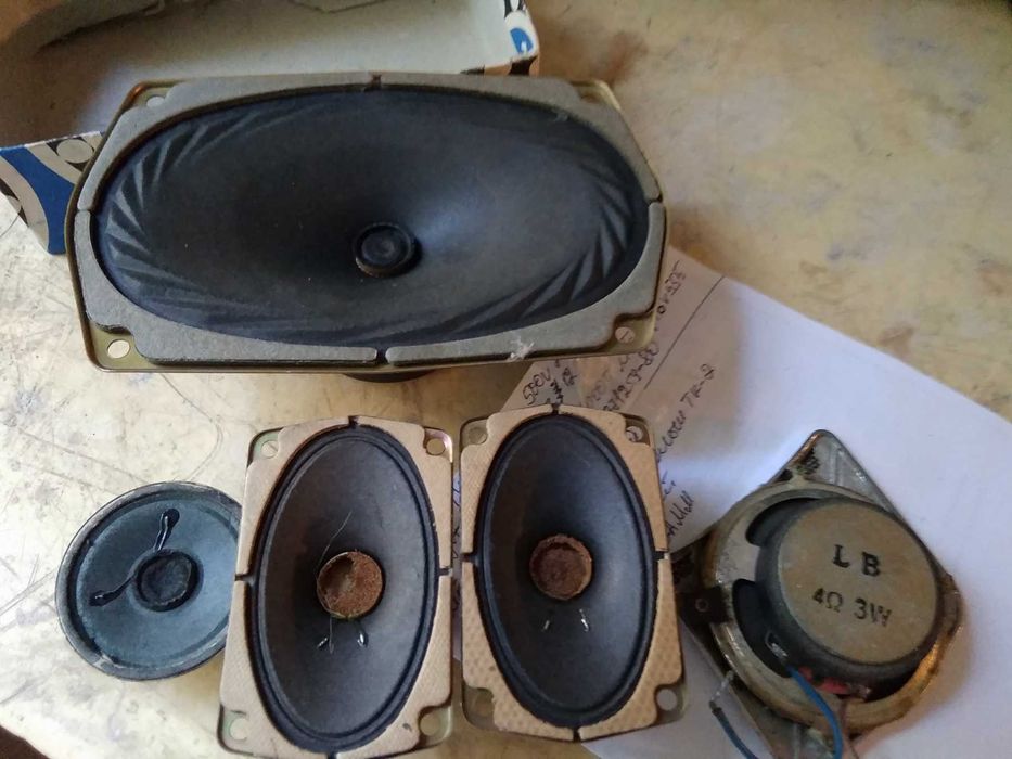 Продам колонки и динамики в рабочем состоянии.