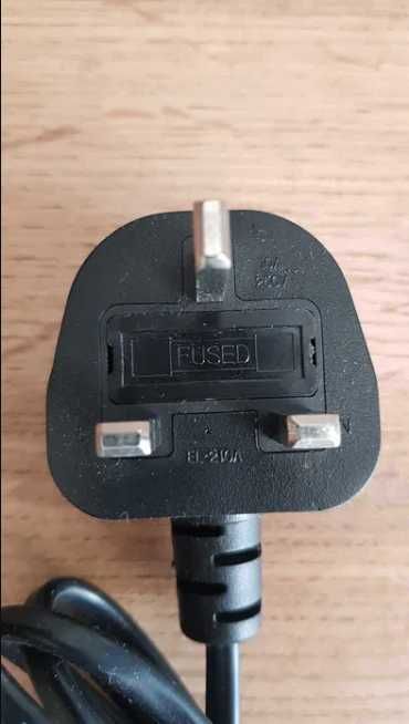 Kabel zasilający 2 pinowy do laptopa, UK Angielska wtyczka C7 -- 5szt