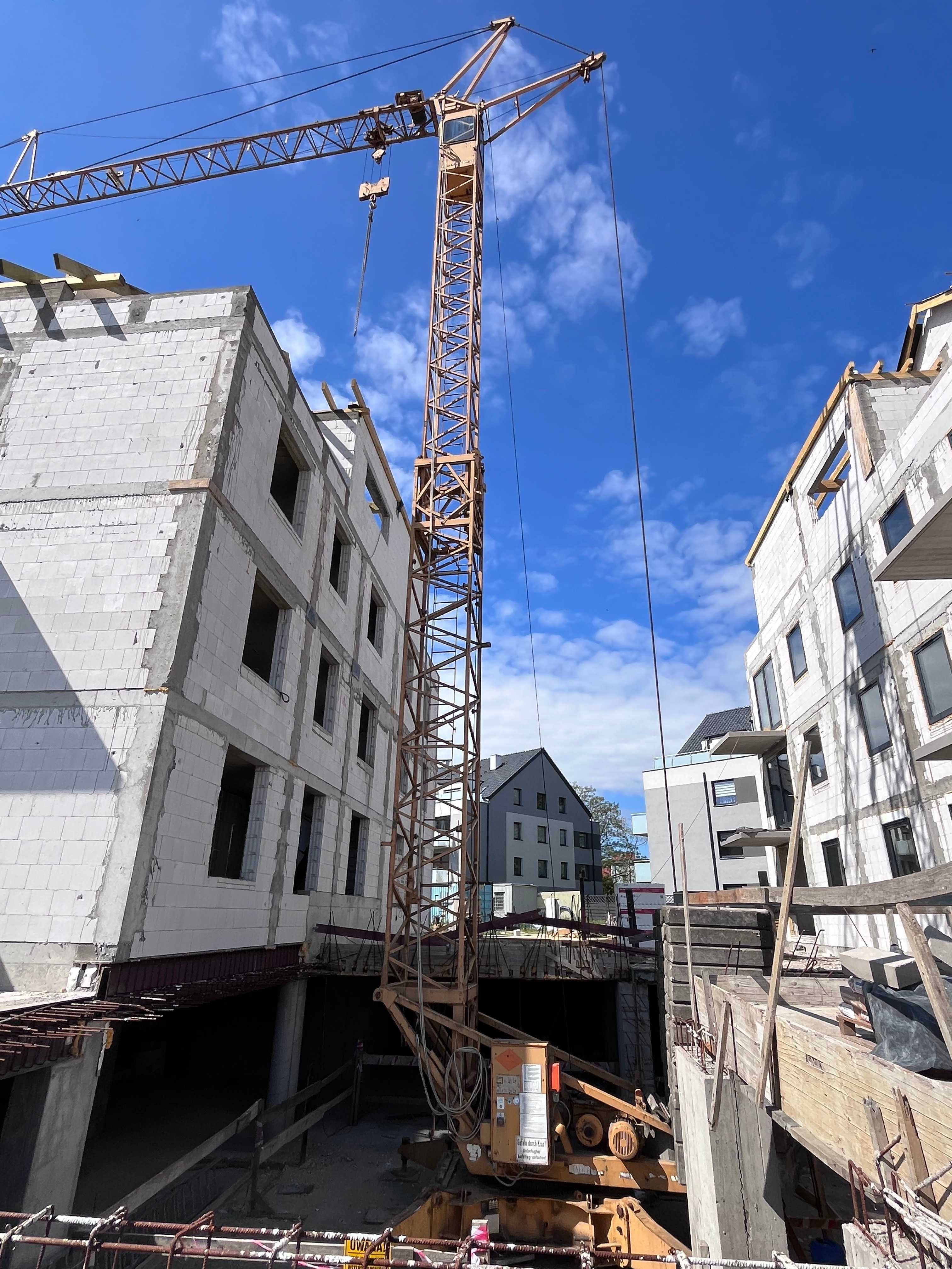 Żuraw wieżowy Liebherr 35K