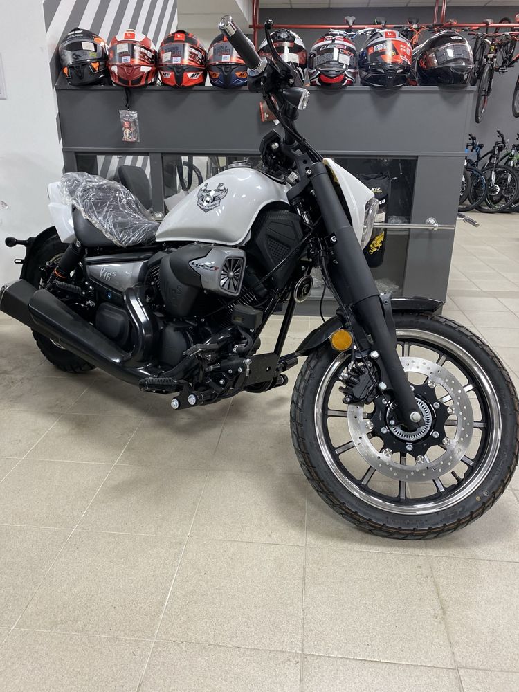 Мотоцикл Lifan V16 S 250