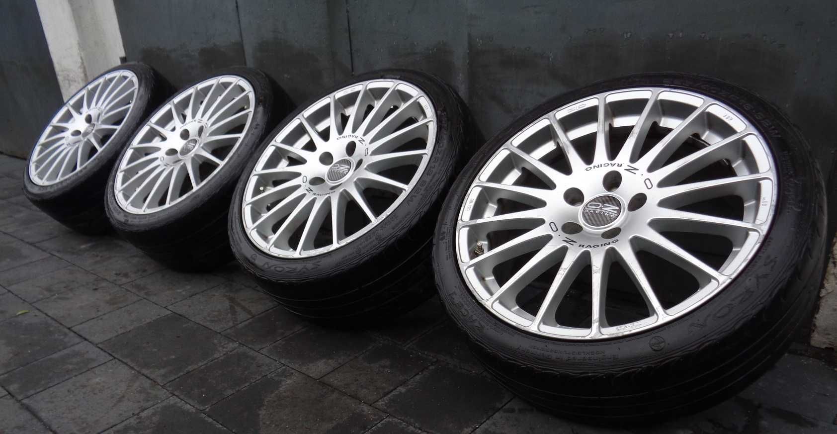 Alufelgi OZ Superturismo 18 cali 5x112 VW Audi Seat Skoda Mercedes BMW