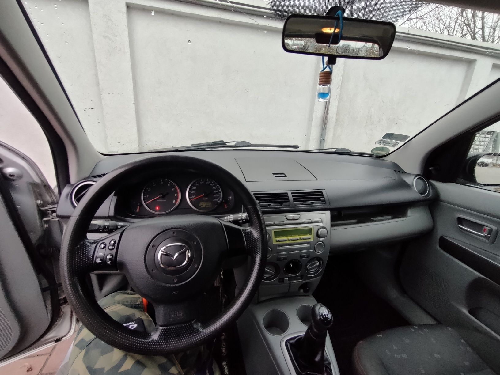 Mazda 2 mikrovan 1.25 benzyna ZETEC klima