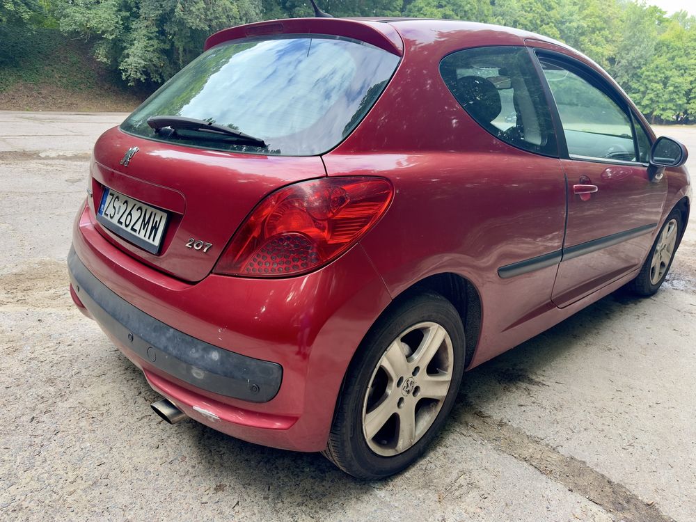 Peugeot 207 1.6 hdi 90KM 2006 diesel bez przeglądu wazne OC