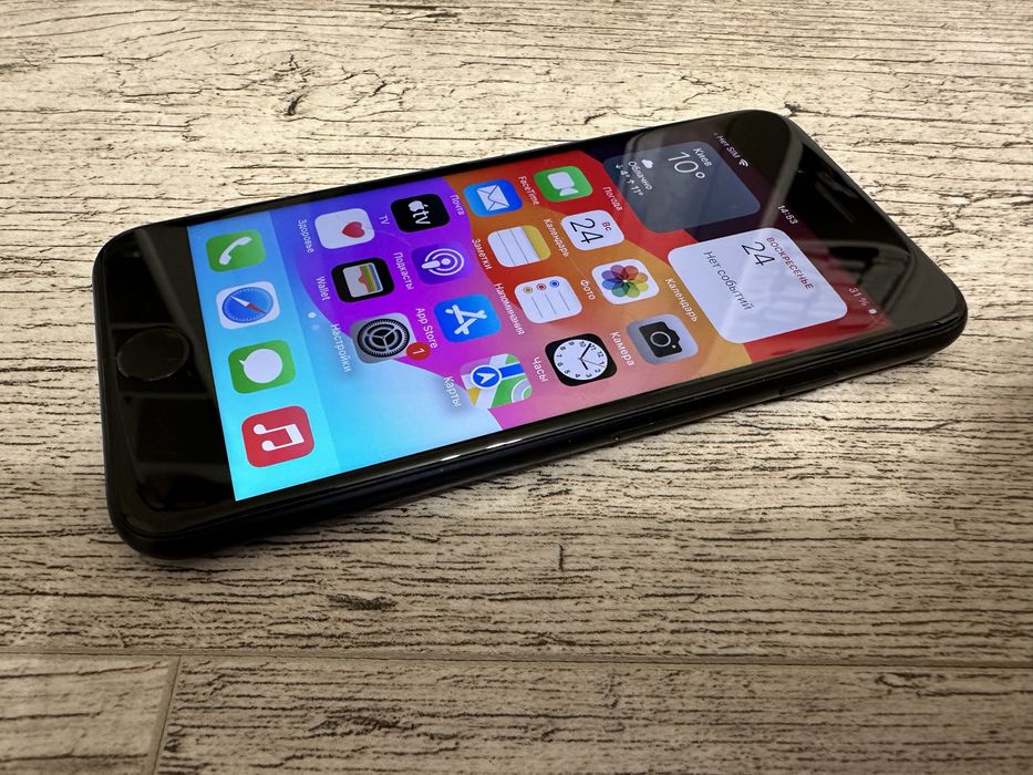Iphone SE 2020 Неверлок Bat 85%