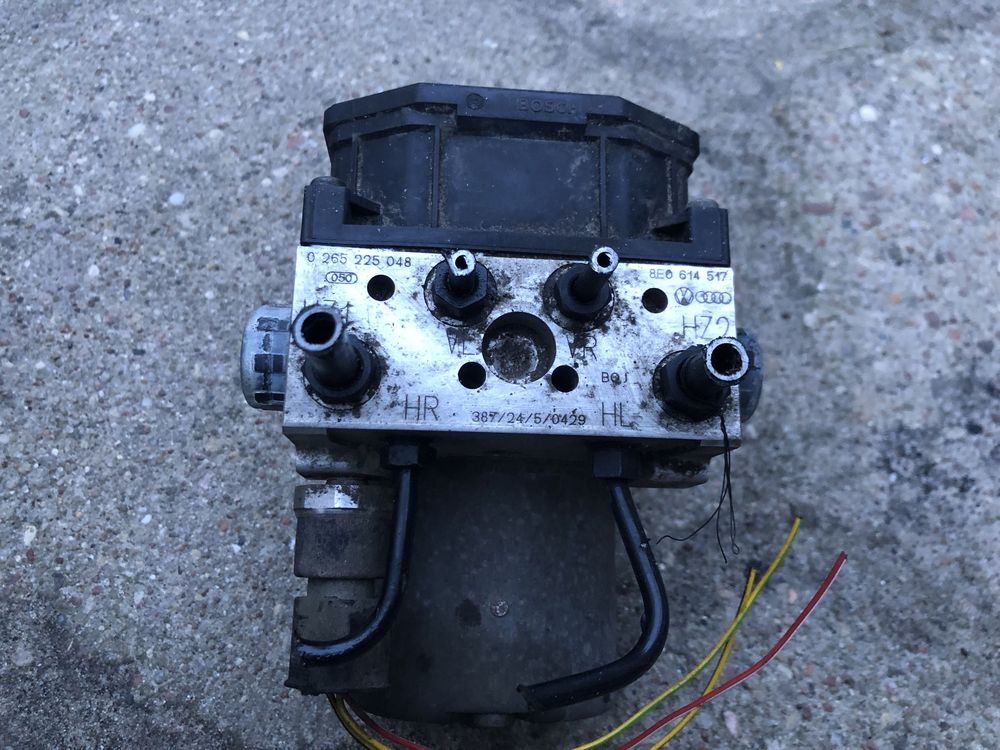 Блок ABS Насос АБС Audi A4 B6 8E0 614 517