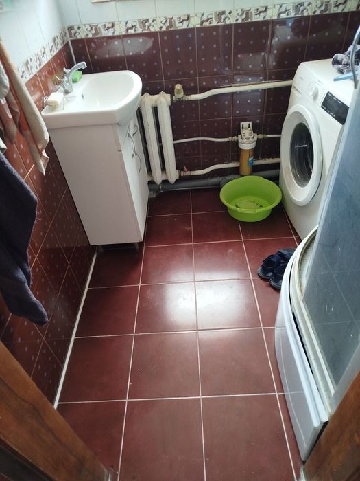 Окрема кімната вДмитрівка 1-2 особи