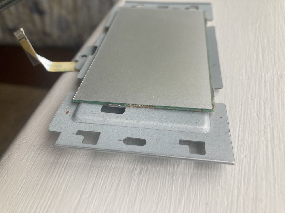 TouchPad laptop Toshiba