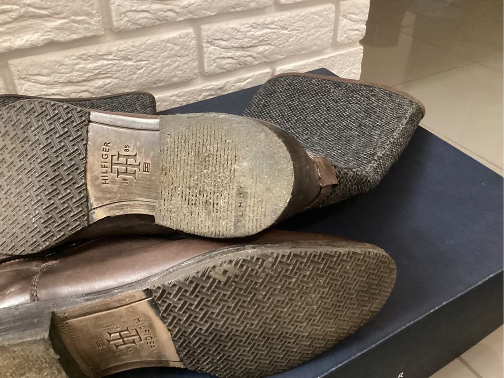 Skorzane kozaki Tommy Hilfiger 38