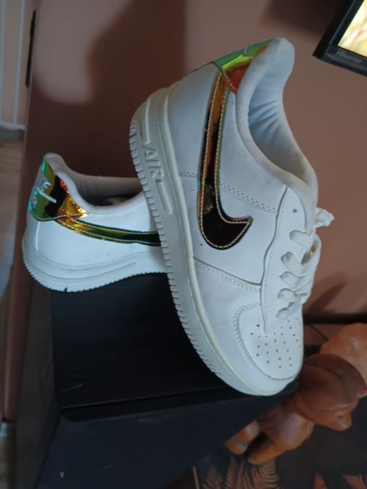 Sprzedam nowe buty damskie