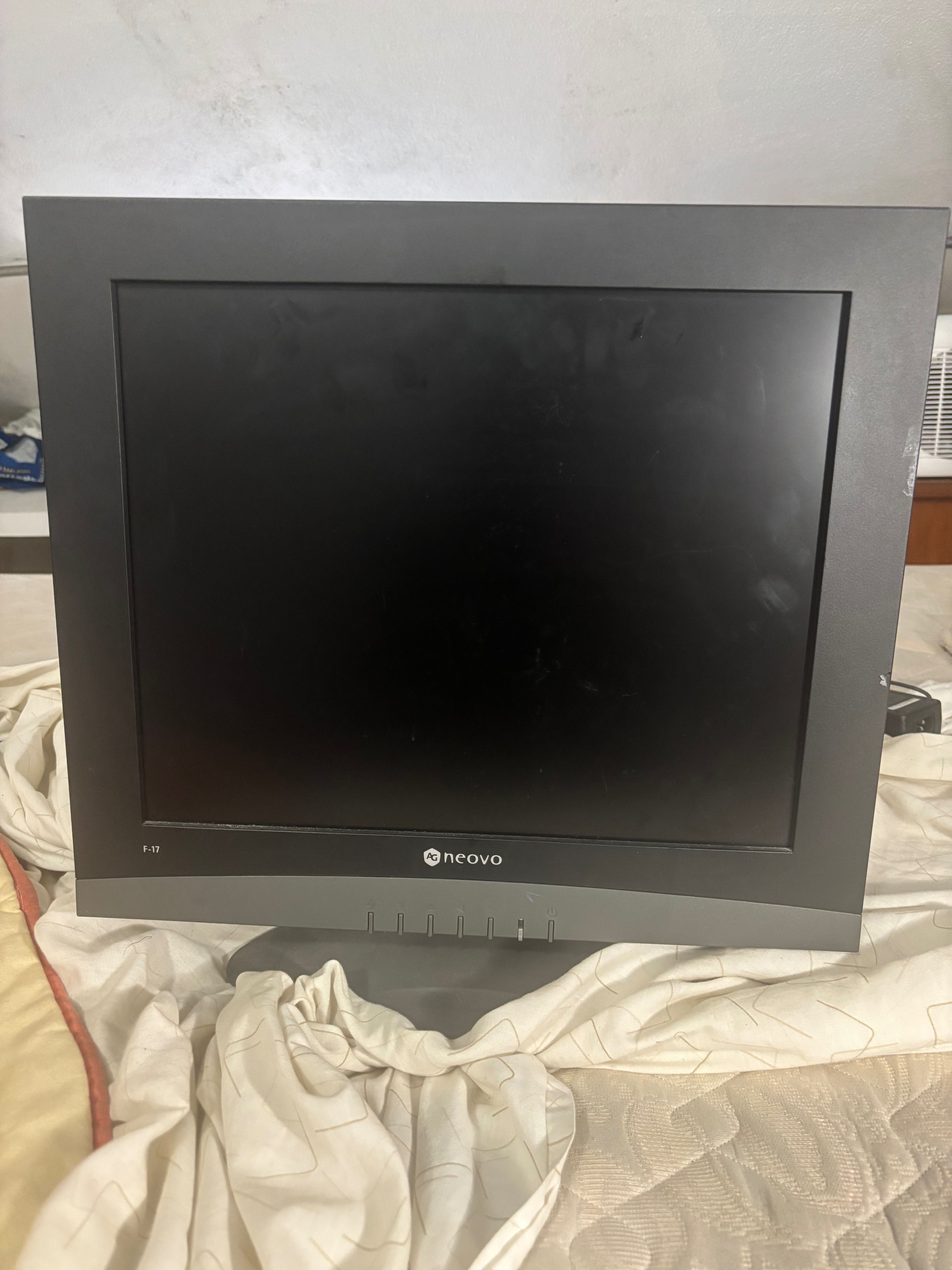 Monitor 17 Polegadas