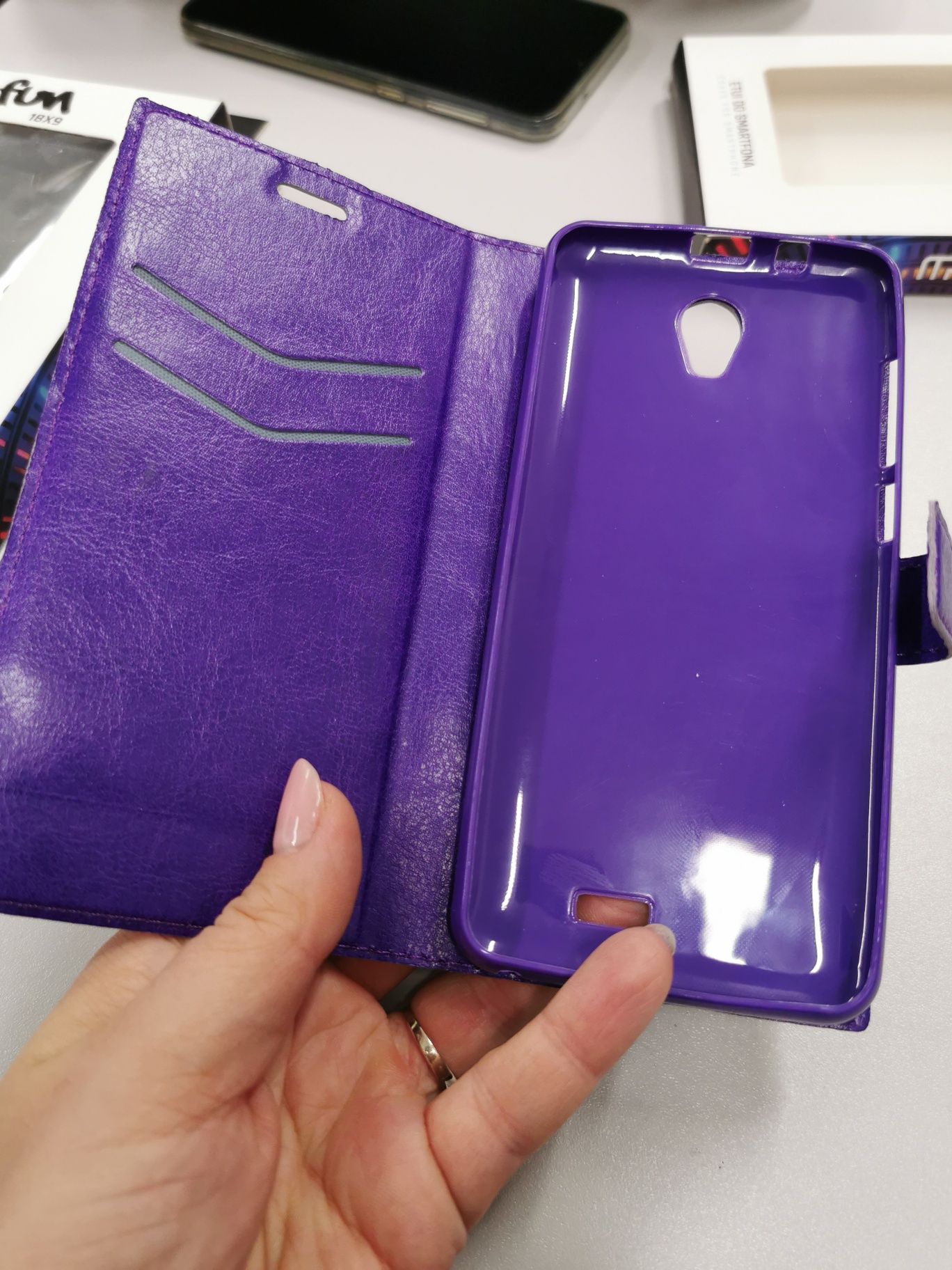 Myphone Fun 18x9 Futerał książkowy, etui