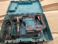 Перфоратор Makita HR3000C